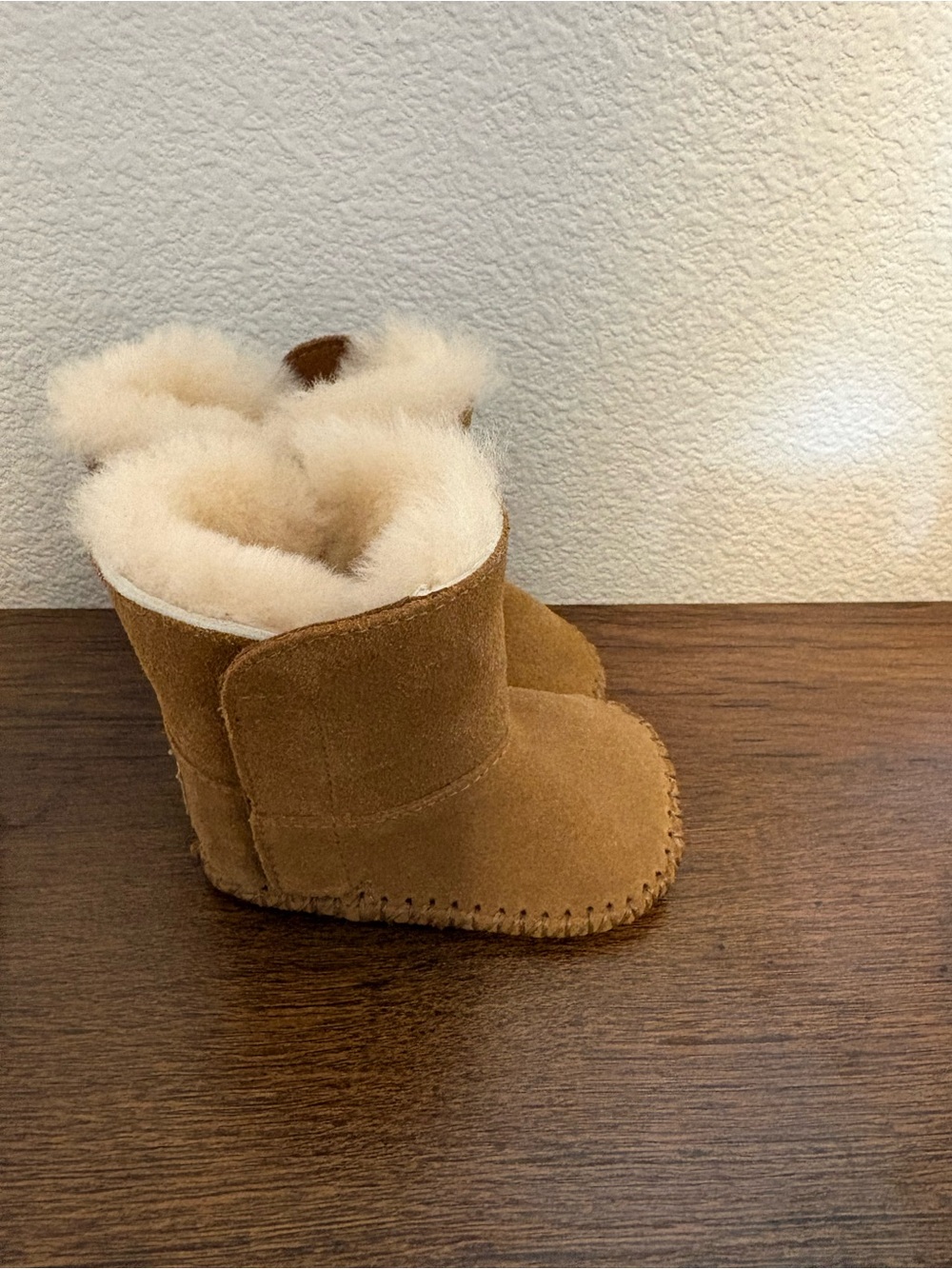 UGG baby chestnut Sheepskin Booties with Cream Fur Lining